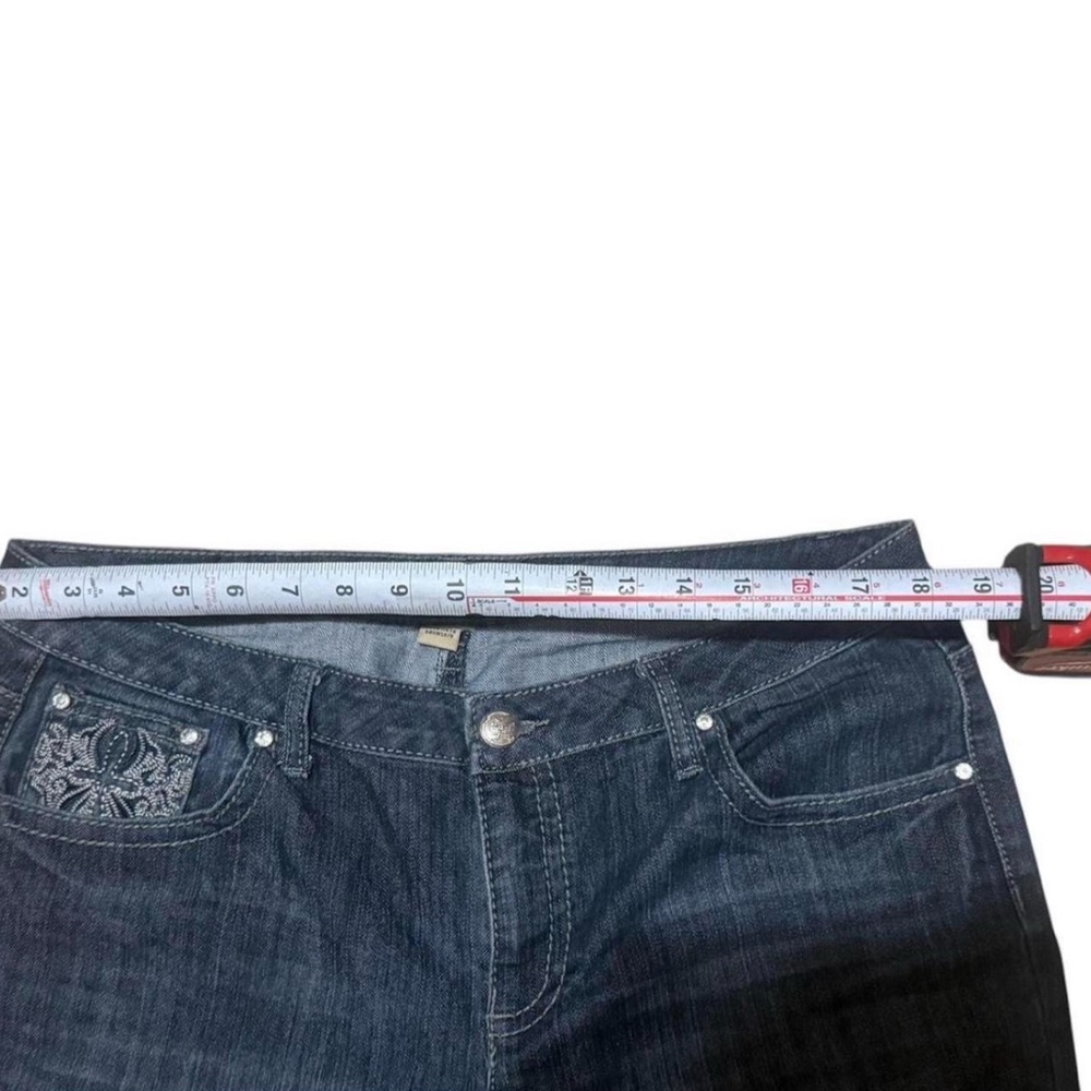 Embroidered Jeans - Picture 6 of 6